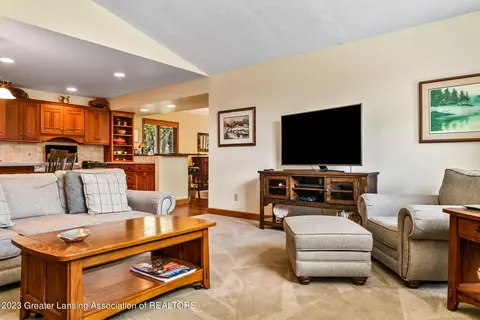 85 Damon Rd, Haslett, MI 48840 photo 20