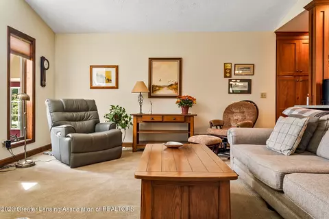 85 Damon Rd, Haslett, MI 48840 photo 21