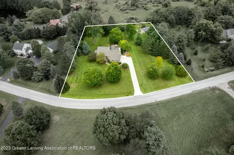 85 Damon Rd, Haslett, MI 48840 photo 85