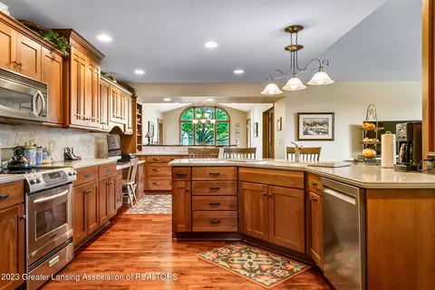 85 Damon Rd, Haslett, MI 48840 photo 30