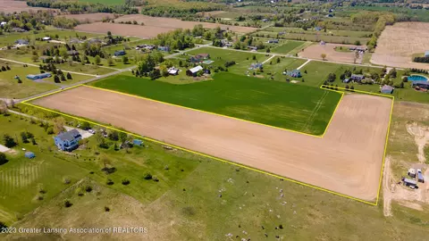 6820 W Howe Rd, Dewitt, MI 48820 photo 8