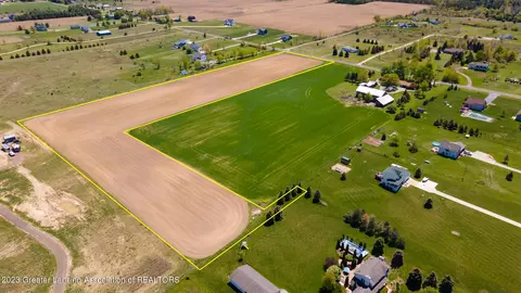 6820 W Howe Rd, Dewitt, MI 48820 photo 5