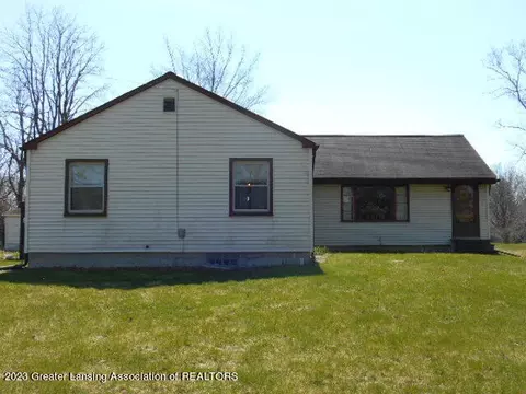 38207 W 14 Mile Rd, Farmington Hills, MI 48336