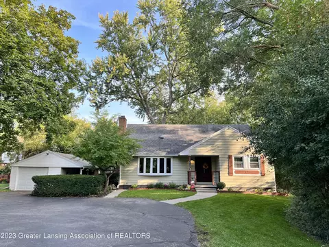 2594 Mt Hope, Okemos, MI 48864