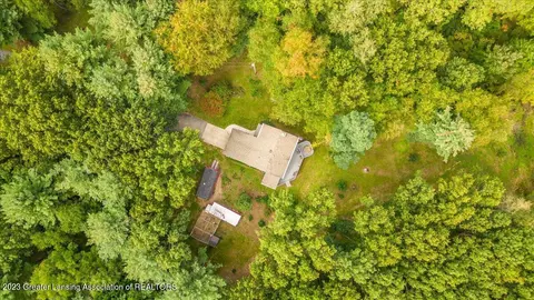 6260 Green Rd, Haslett, MI 48840 photo 31
