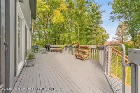 6260 Green Rd, Haslett, MI 48840 photo 23