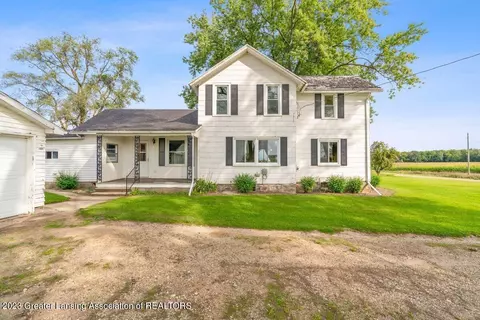 7700 S Jones Rd, Westphalia, MI 48894