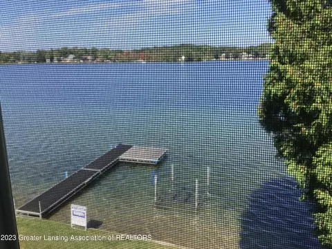 2724 Lakeside Dr, Stanton, MI 48888 photo 3