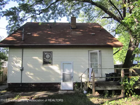 2417 Thomas St, Flint, MI 48504 photo 8