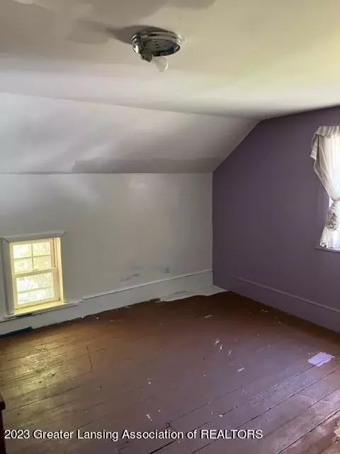 8004 N Welling Rd, Eureka, MI 48833 photo 9