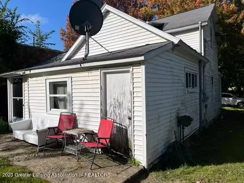 8004 N Welling Rd, Eureka, MI 48833 photo 4