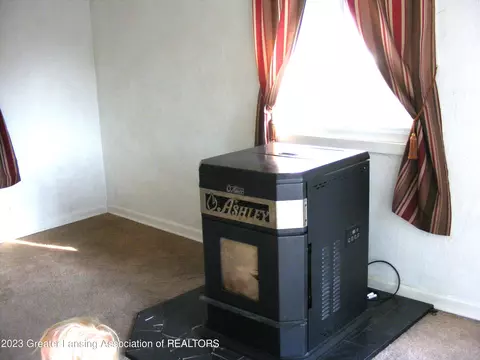25010 T Dr N, Olivet, MI 49076 photo 6