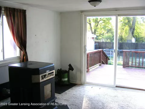 25010 T Dr N, Olivet, MI 49076 photo 5