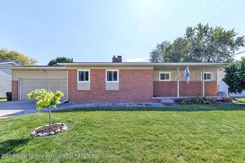 4625 Norwick St, Lansing, MI 48917