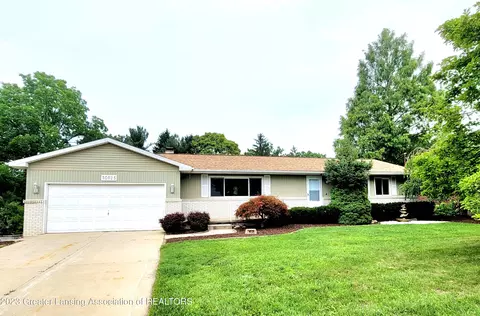 10125 Lafayette Ln, Dimondale, MI 48821