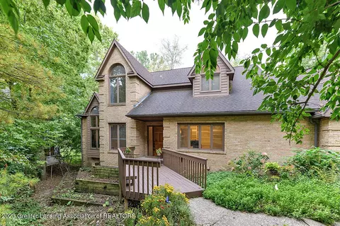 4335 Aztec Way, Okemos, MI 48864