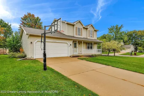 14688 Robinwood Dr, Lansing, MI 48906