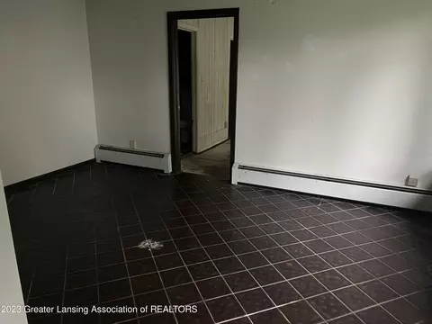 13784 Main St, Bath, MI 48808 photo 7