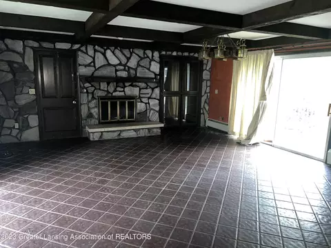 13784 Main St, Bath, MI 48808 photo 8