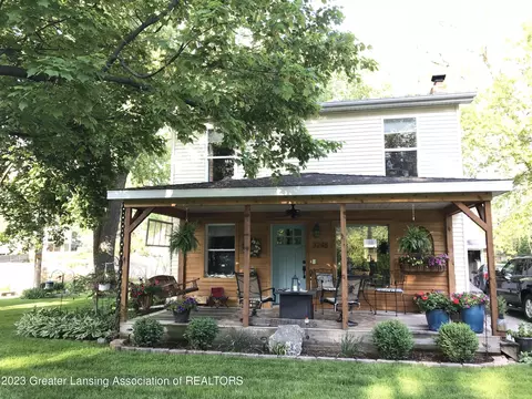 3248 Creston Ave, Lansing, MI 48906