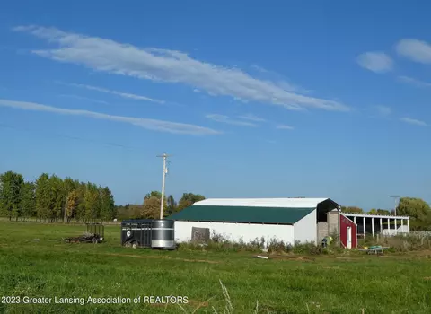 4101 E 5 Point Hwy, Eaton Rapids, MI 48827