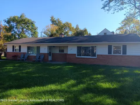 221 S Rosemary St, Lansing, MI 48917