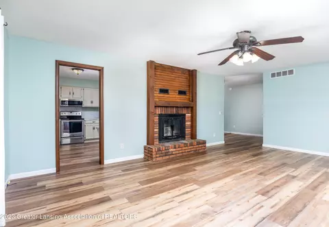 1225 Sandhill Dr, Dewitt, MI 48820 photo 10