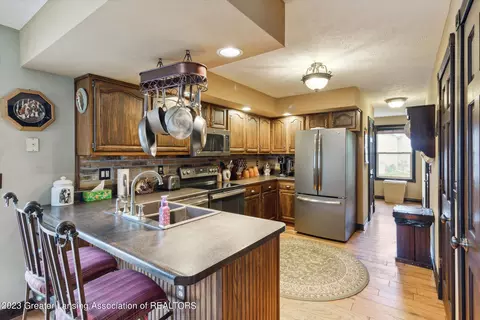 13422 Jennifer Dr, Perry, MI 48872 photo 11