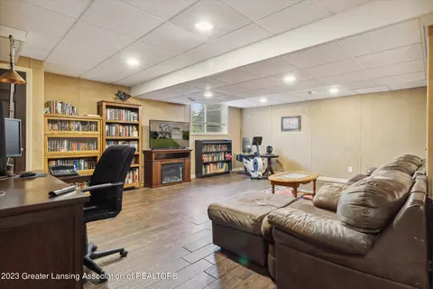 13422 Jennifer Dr, Perry, MI 48872 photo 25