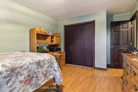 13422 Jennifer Dr, Perry, MI 48872 photo 23