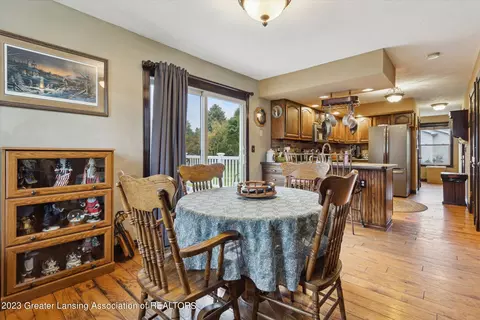 13422 Jennifer Dr, Perry, MI 48872 photo 8