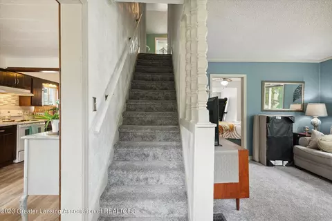 326 Everettdale Ave, Lansing, MI 48910 photo 21