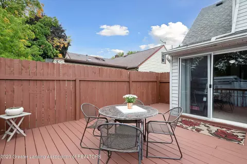 326 Everettdale Ave, Lansing, MI 48910 photo 30