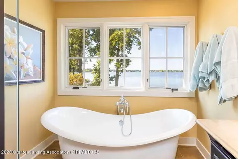 5891 E Lake Dr, Haslett, MI 48840 photo 55