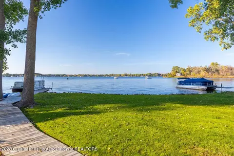 5891 E Lake Dr, Haslett, MI 48840 photo 69