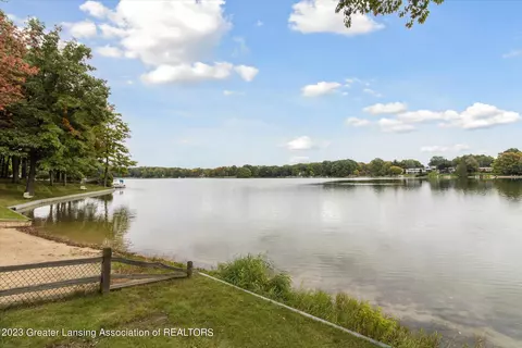 1319 Larkwood Dr, Dewitt, MI 48820 photo 55