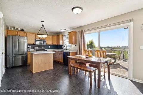 1880 E Townsend Rd, Saint Johns, MI 48879 photo 13