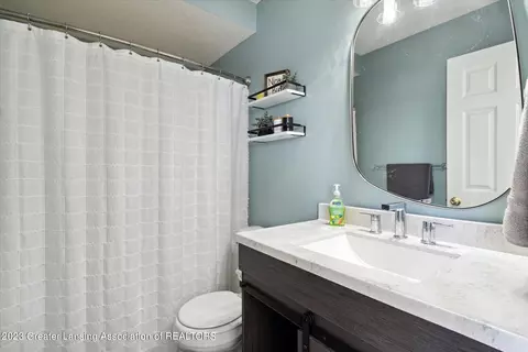 1880 E Townsend Rd, Saint Johns, MI 48879 photo 22