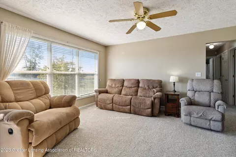 1880 E Townsend Rd, Saint Johns, MI 48879 photo 10