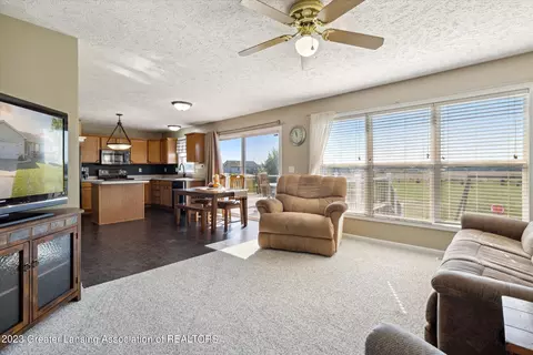 1880 E Townsend Rd, Saint Johns, MI 48879 photo 9