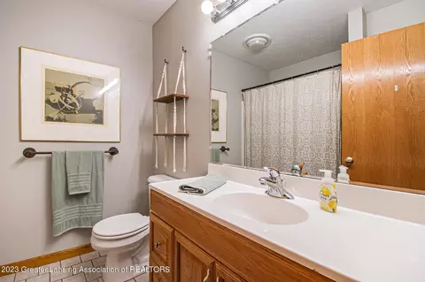 5211 E Pratt Rd, Saint Johns, MI 48879 photo 12