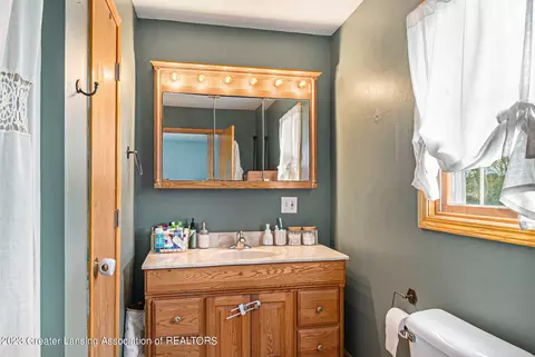 5211 E Pratt Rd, Saint Johns, MI 48879 photo 16