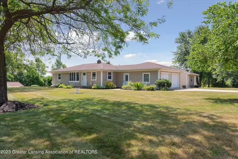 14905 W Grand River Hwy, Eagle, MI 48822