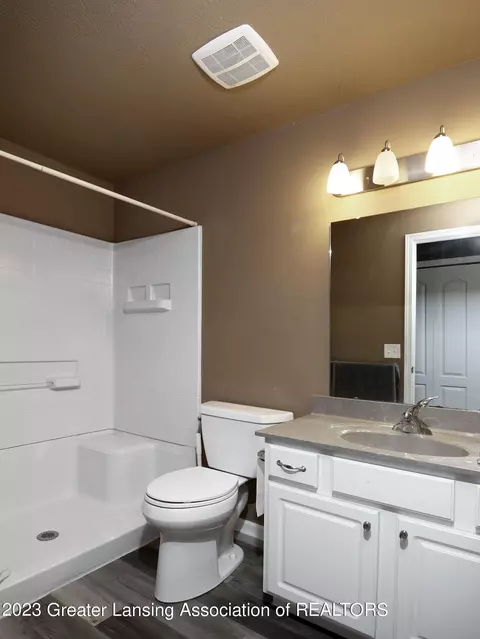 5614 Bittern Dr, Holt, MI 48842 photo 17