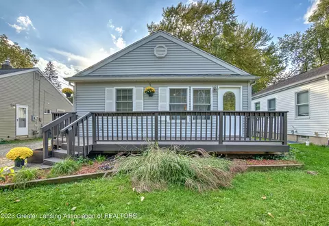 631 Cornell Ave, East Lansing, MI 48823