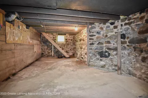 105 E Columbia Rd, Mason, MI 48854 photo 47