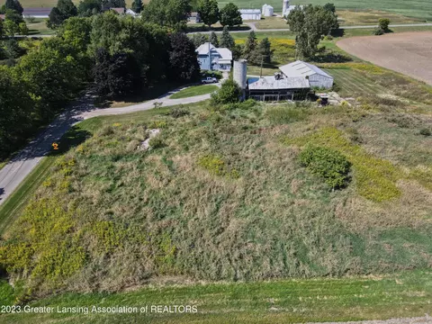 105 E Columbia Rd, Mason, MI 48854 photo 32