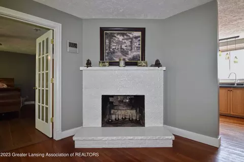 105 E Columbia Rd, Mason, MI 48854 photo 17