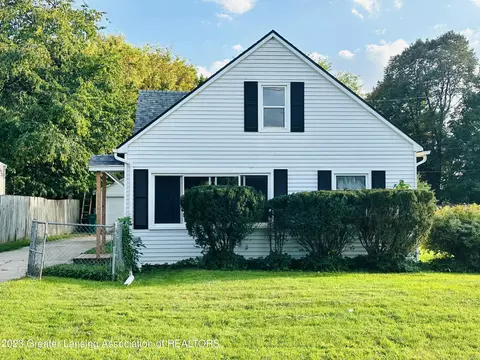 604 Chilson Ave, Lansing, MI 48906
