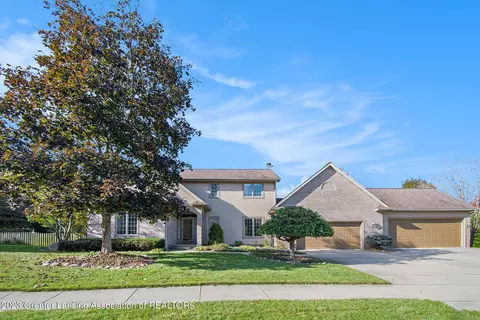 2785 Dunwoody Cir, Holt, MI 48842